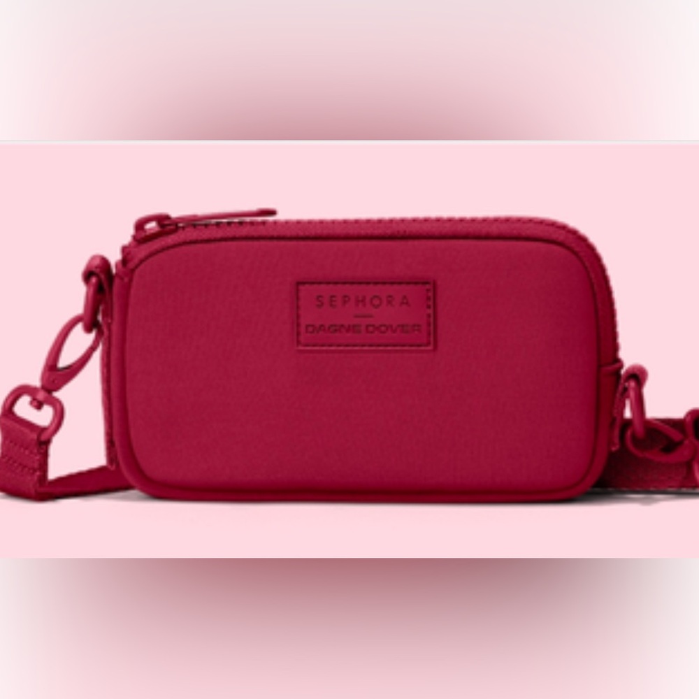 Dagne Dover Sephora rouge Mara phone sling crossbody neoprene purse NWOT